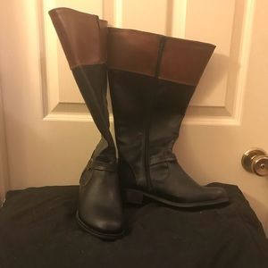 Riding boots